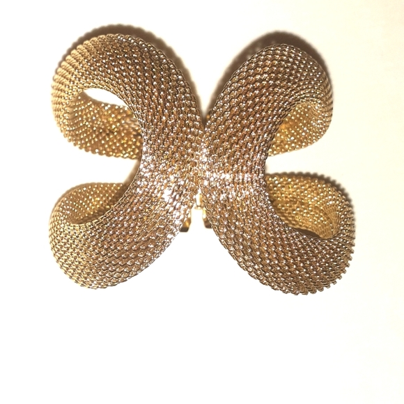 Gold tone mesh Bracelet - Picture 2 of 4